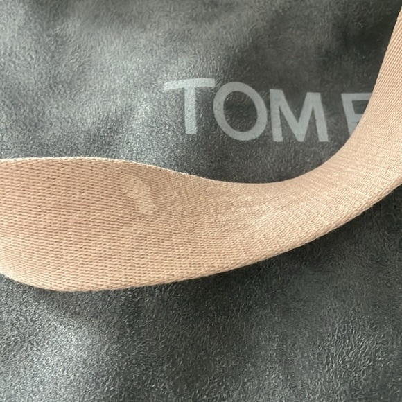 Tom Ford crossbody - Picture 7 of 16